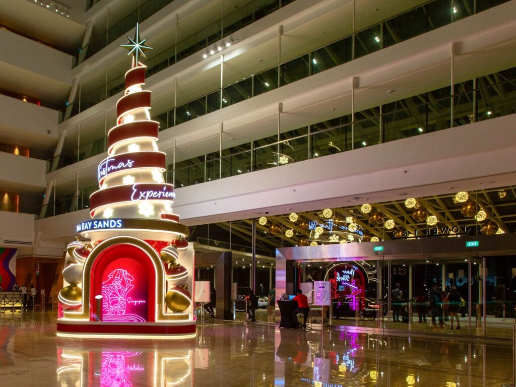 white-red-gold-christmas-tree-mbs-hotel-reception