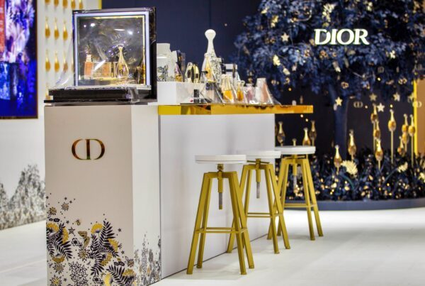 Dior-Atelier-of-Dreams-Workshop-Table