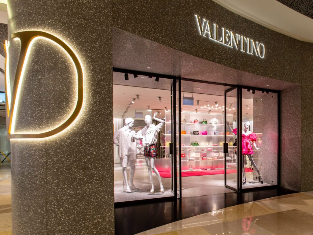 Valentino-Act-Collection-2021-Store-Front