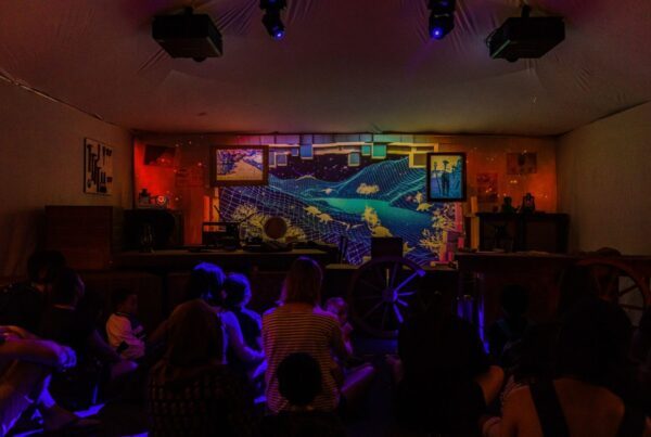 Ways-To-Build-Lasting-Connections-With-Audiences-Through-Immersive-Experiences.jpg