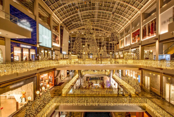 Transforming Retail Spaces with Festive Decorations