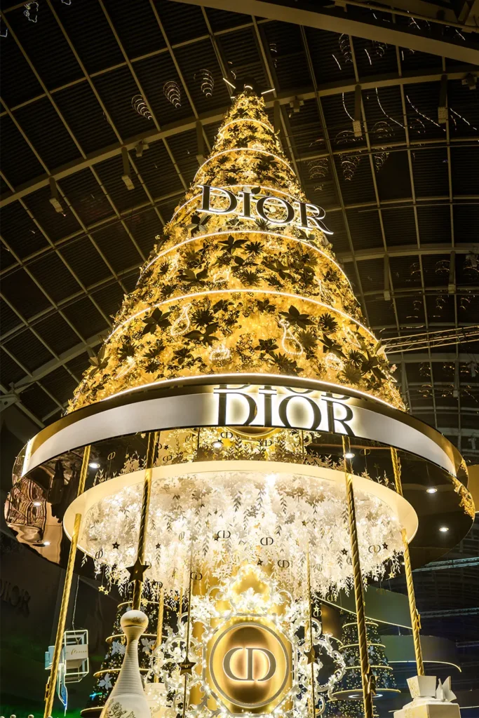 Dior Beauty Christmas Décor at Marina Bay Sands 2023 Close-Up