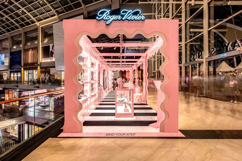 Roger Vivier 'VIVIER OP-TICAL' Retail Fit-Out Interior