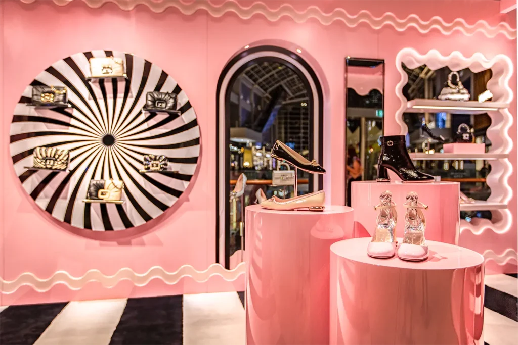 Roger Vivier 'VIVIER OP-TICAL' Retail Fit-Out Interior Close-Up