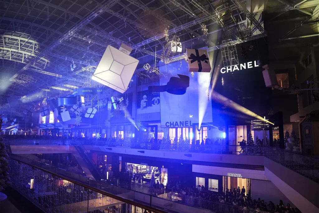 Marina Bay Sands Christmas Light-Up CHANEL Winter Tale Installation Light Show