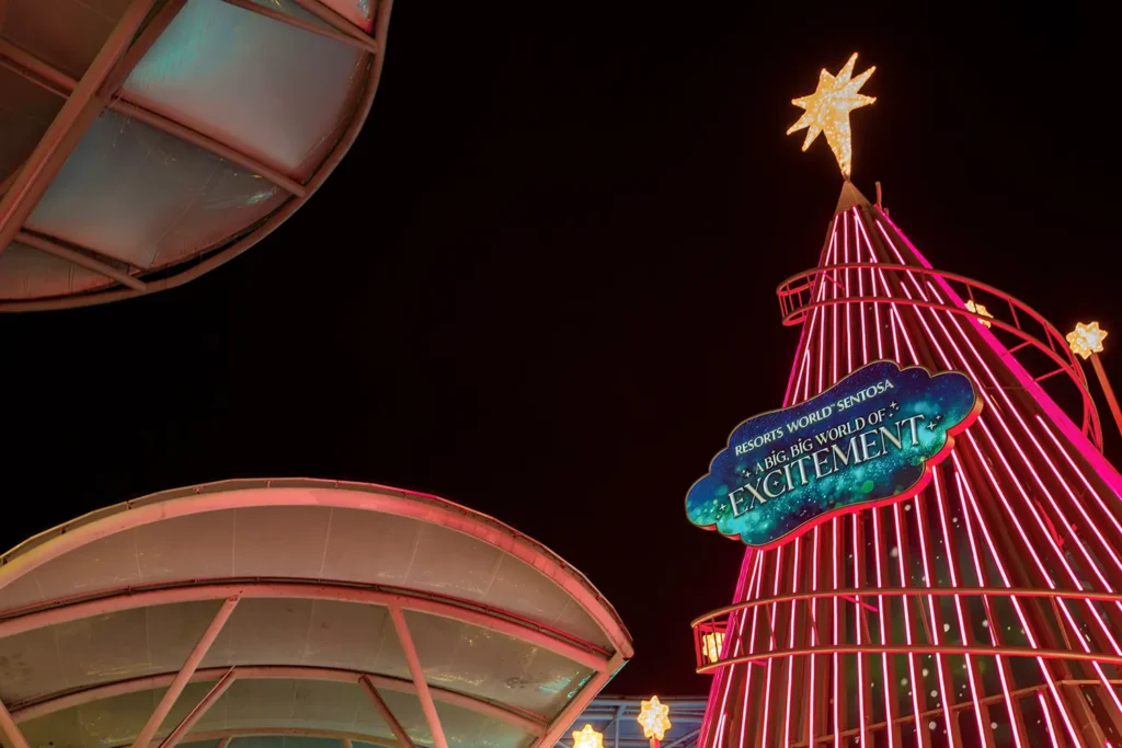 Resorts World Sentosa Lake of Dreams Christmas Festive Decoration 2024 Close-Up