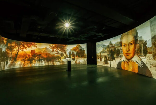 Interactive museum exhibit
