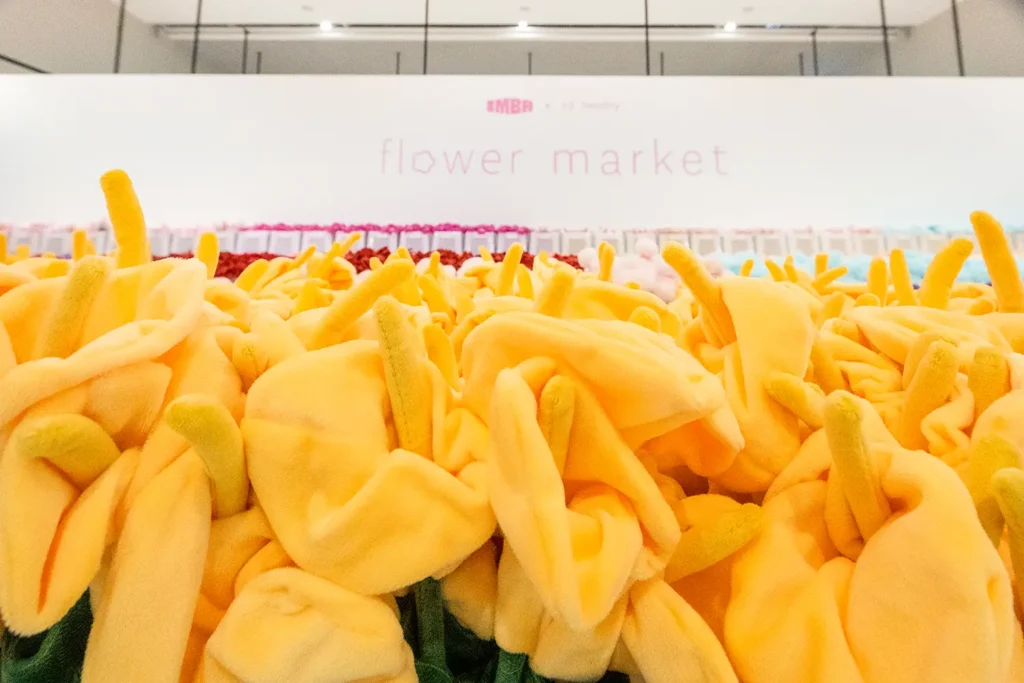 Cj Hendry's Flower Market Singapore - Image 7 Cj Hendry's Flower Market Singapore - Plush Blooms Close-Up