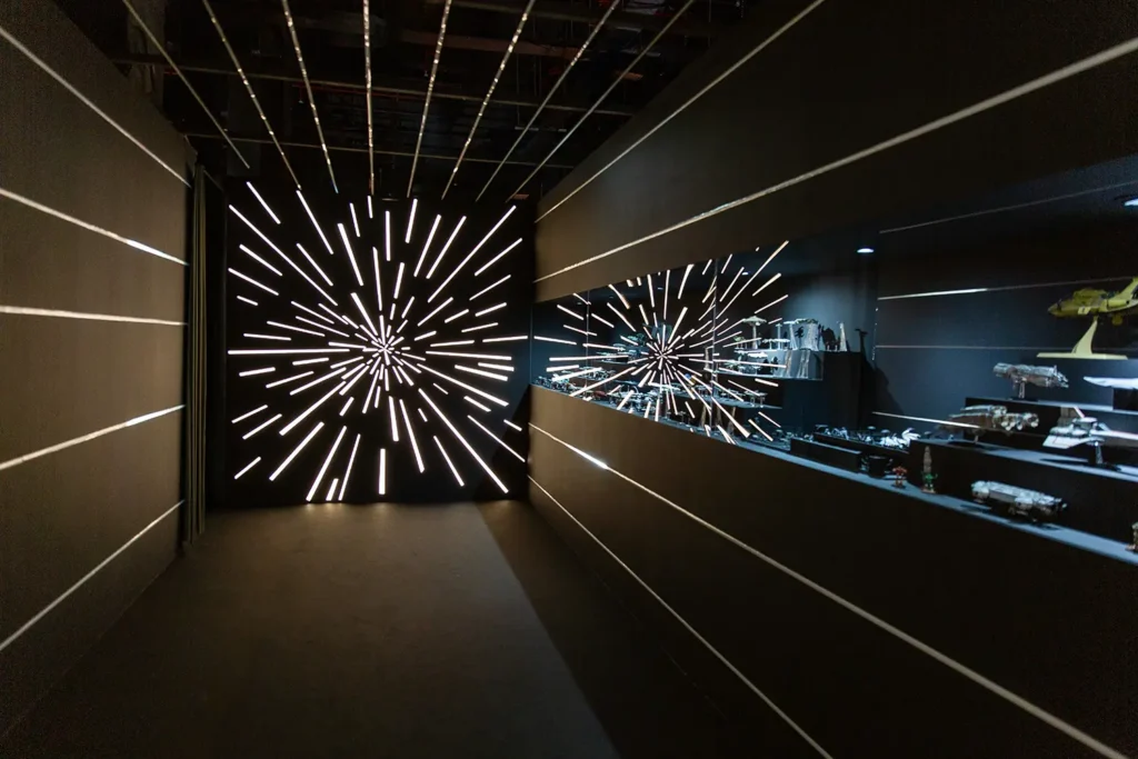 The PORTALS Experience - Space Tunnel