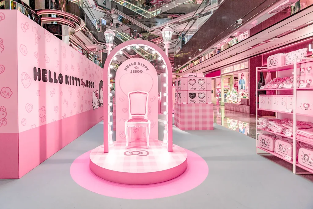 Hello Kitty X Jisoo - Chair