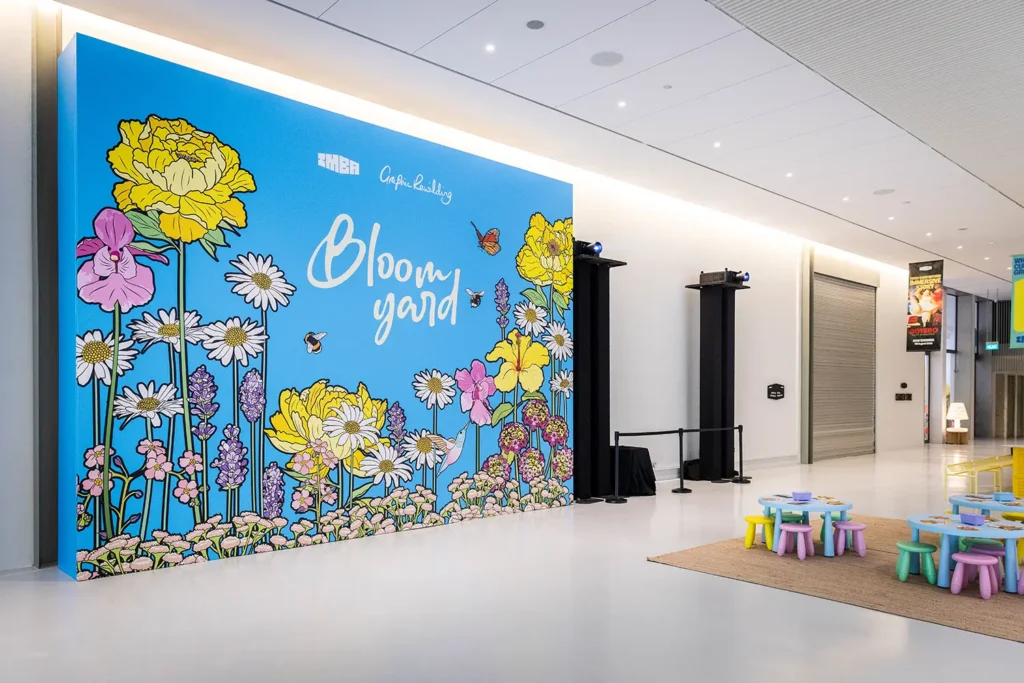 Bloomyard by Graphic Rewilding - Foyer