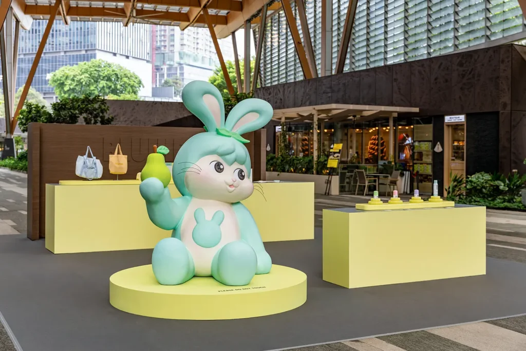 BLUNIES-VERSE IRL Pop-Up - Mascot Ween