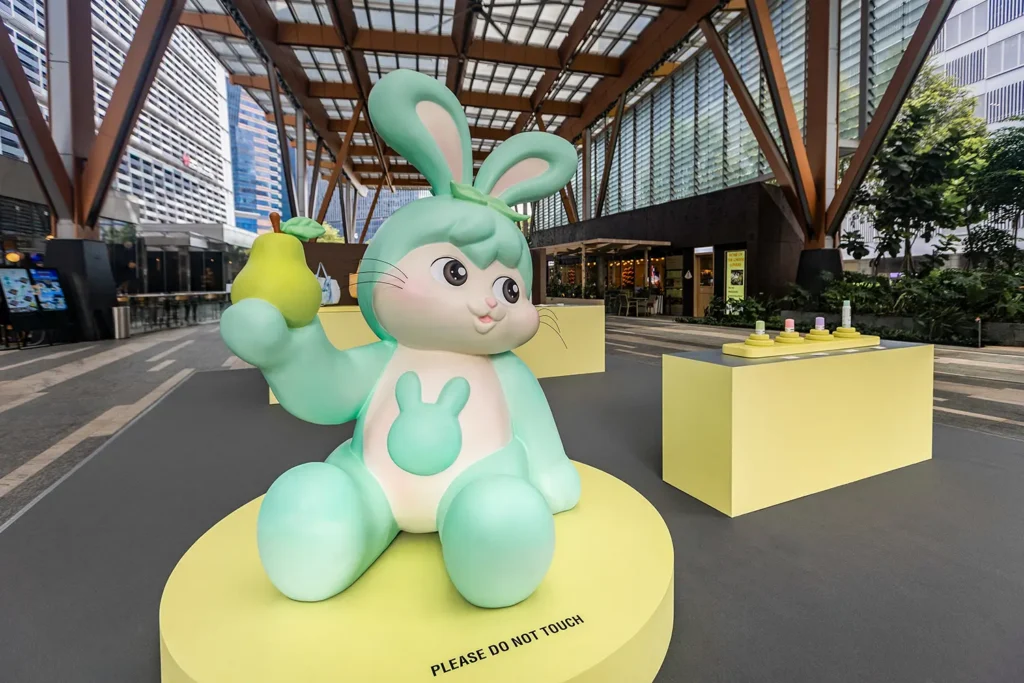 BLUNIES-VERSE IRL Pop-Up - Mascot Ween