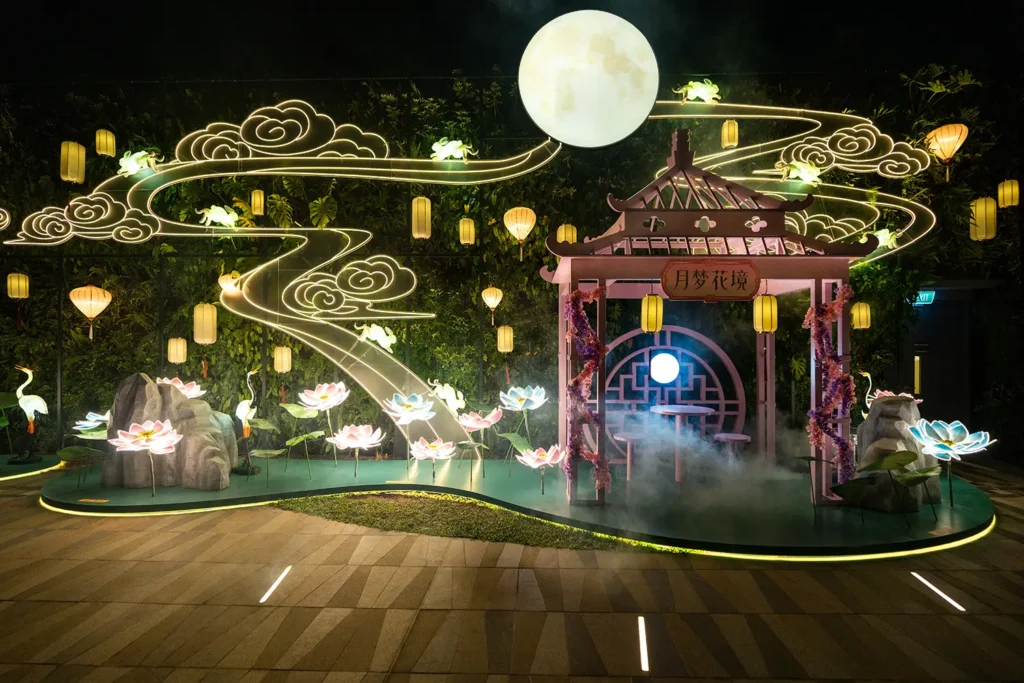 Moonlit Wonder at Pasir Ris Mall - Centrepiece Backdrop